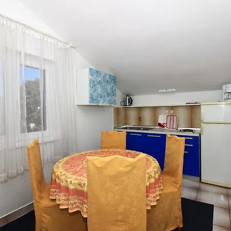 Fanica Apartment *